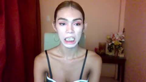 Snapshot of ts_marla chatting on 04-30-26, 11:16 marla online show from 04-30-26, 11:16