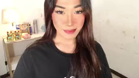 The Girl Named Romantika  online show from 10-28-25, 02:37