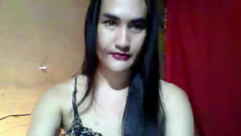 Snapshot of ts_shine341 chatting on 04-16-26, 11:33 Rose Johnsen online show from 04-16-26, 11:33