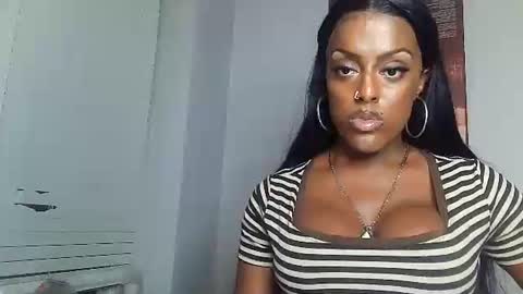 Amber White online show from 01-09-25, 01:08