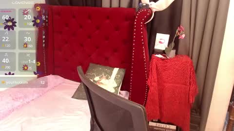 Snapshot of tsasianseductivehot chatting on 02-25-25, 01:28 YourBella online show from 02-25-25, 01:28