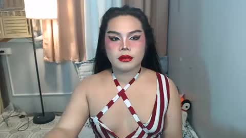 Snapshot of tsbrianabankhugecock chatting on 06-28-26, 01:06 brianna online show from 06-28-26, 01:06
