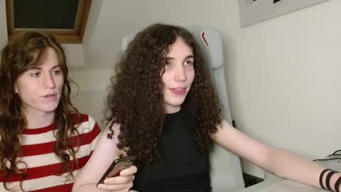 Snapshot of tsbubbles760 chatting on 11-02-25, 09:06 TSBubbles online show from 11-02-25, 09:06