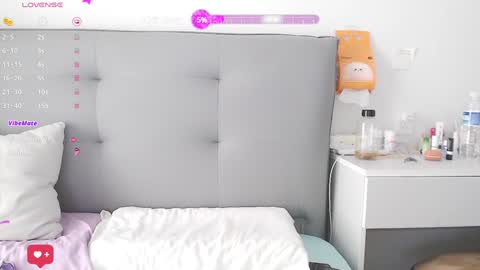 Anne Bebe online show from 12-09-24, 02:45