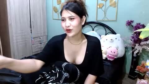 SHENA  online show from 01-20-25, 09:43