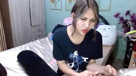 SHENA  online show from 02-08-25, 08:42