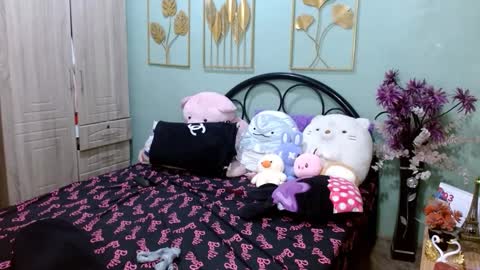 SHENA  online show from 03-12-25, 03:18