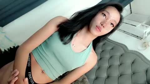 Snapshot of tskitty_girl chatting on 02-13-25, 01:05 tskitty_girl online show from 02-13-25, 01:05