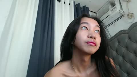 Snapshot of tskitty_girl chatting on 03-08-25, 06:43 tskitty_girl online show from 03-08-25, 06:43
