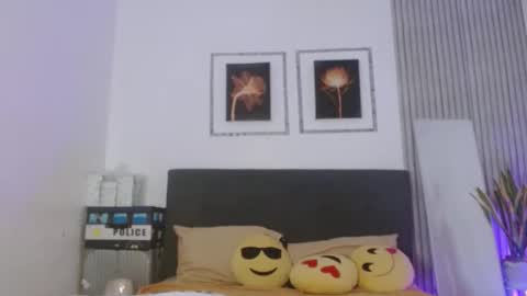 Snapshot of tsnathaliasilvana chatting on 01-04-25, 10:38 Bella Ratbu online show from 01-04-25, 10:38