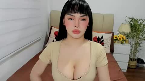 Snapshot of tspearlofasia chatting on 09-15-25, 06:57 Graciella online show from 09-15-25, 06:57