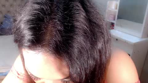 Snapshot of tsscarlett_xx chatting on 06-20-26, 10:23 jayvie online show from 06-20-26, 10:23