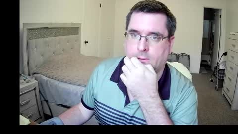 Snapshot of tstwbtsb chatting on 04-28-26, 03:39 tstwbtsb online show from 04-28-26, 03:39