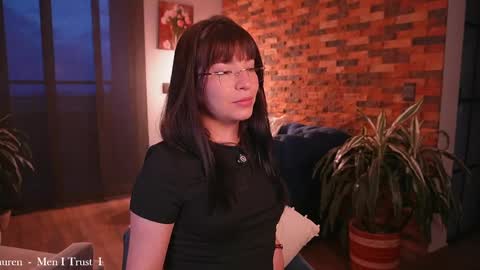 Snapshot of tsukys_spell chatting on 06-03-26, 11:10 Tsuky online show from 06-03-26, 11:10