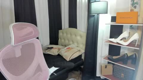 tsuncutmargauxx online show from 10-28-25, 05:55