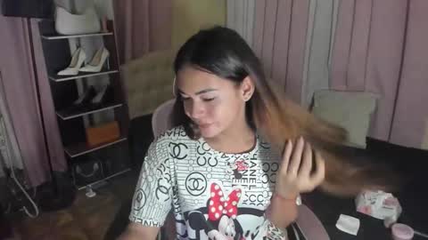 Snapshot of tsuncutrhein chatting on 09-16-25, 10:38 tsuncutrhein online show from 09-16-25, 10:38