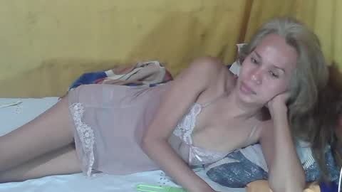 Snapshot of tswinterlily69 chatting on 06-10-26, 12:44 carmella online show from 06-10-26, 12:44