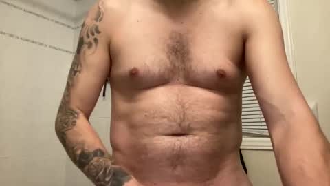 Snapshot of tt_boy2000 chatting on 12-17-24, 02:12 TT Boy2000 online show from 12-17-24, 02:12