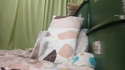 Mae online show from 10-24-25, 09:55