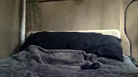 Snapshot of tuhands chatting on 01-28-25, 12:11 Tuhands online show from 01-28-25, 12:11