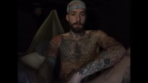 Snapshot of tuhands chatting on 11-05-25, 06:35 Tuhands online show from 11-05-25, 06:35