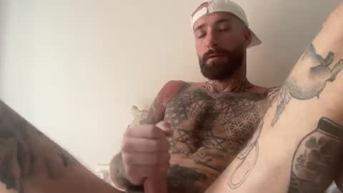 Snapshot of tuhands chatting on 06-26-26, 09:14 Tuhands online show from 06-26-26, 09:14