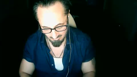 Snapshot of tuscan_taurus chatting on 04-25-26, 08:28 tuscan_taurus online show from 04-25-26, 08:28