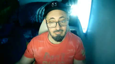 Snapshot of tuscan_taurus chatting on 06-07-26, 10:13 tuscan_taurus online show from 06-07-26, 10:13
