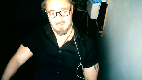 Snapshot of tuscan_taurus chatting on 06-18-26, 09:14 tuscan_taurus online show from 06-18-26, 09:14