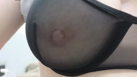 Snapshot of tutti_frutti_ chatting on 12-08-24, 12:18 Ariana online show from 12-08-24, 12:18