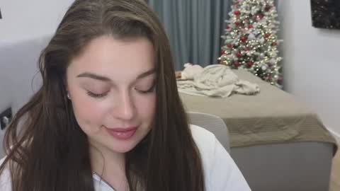 Snapshot of tutti_frutti_ chatting on 01-07-25, 11:14 Ariana online show from 01-07-25, 11:14