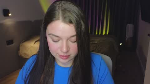 Snapshot of tutti_frutti_ chatting on 01-16-25, 09:08 Ariana online show from 01-16-25, 09:08