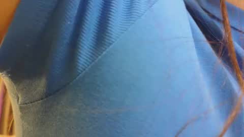 Snapshot of tutti_frutti_ chatting on 02-11-25, 12:17 Ariana online show from 02-11-25, 12:17