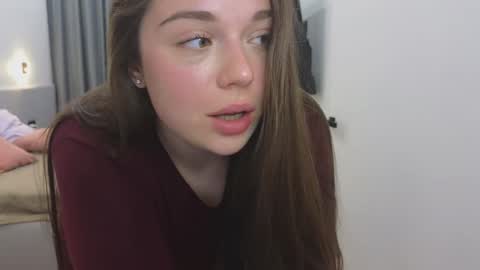 Snapshot of tutti_frutti_ chatting on 03-03-25, 08:32 Ariana online show from 03-03-25, 08:32