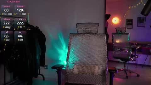 Miss Veth online show from 02-16-26, 02:51