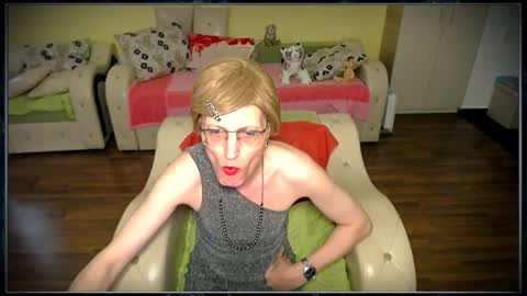 Clementine online show from 01-28-25, 11:38