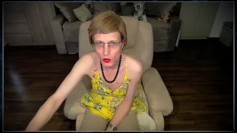 Clementine online show from 09-12-25, 07:52