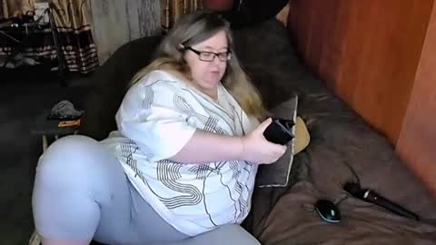 Lana online show from 03-02-25, 11:53