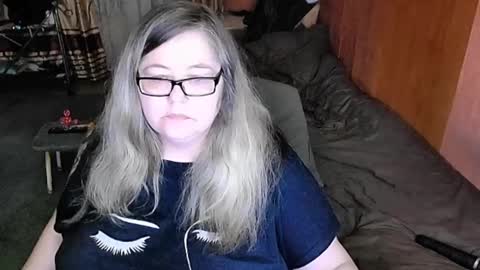 Lana online show from 03-04-25, 11:54