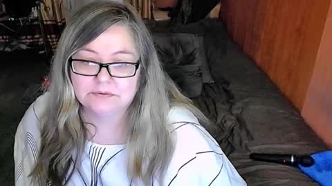 Lana online show from 03-08-25, 12:33