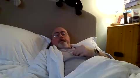 twatcockandballs online show from 02-12-26, 03:51