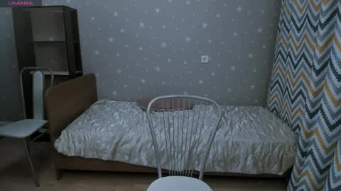 Angus online show from 11-13-25, 07:02