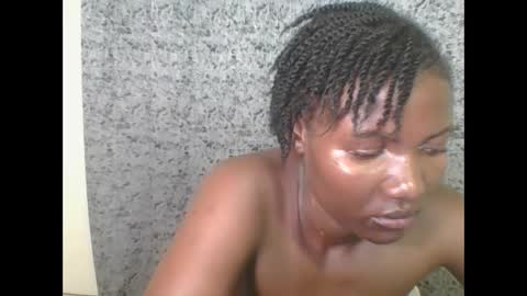 twerker_lyly online show from 09-19-25, 05:09