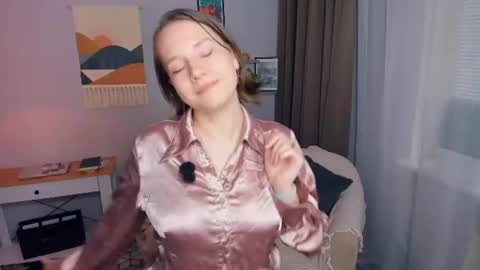 Snapshot of twilamei chatting on 07-04-26, 01:39 Mei online show from 07-04-26, 01:39