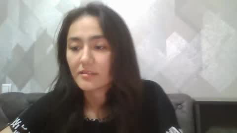 Snapshot of twilighttease chatting on 09-27-25, 02:33 twilighttease online show from 09-27-25, 02:33