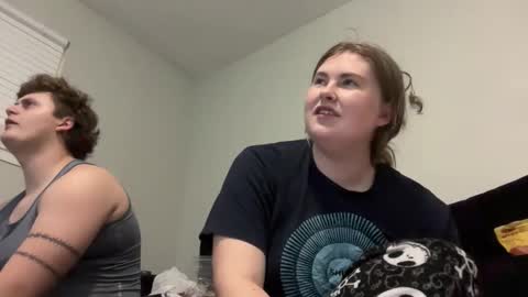 twinfl4m3ss online show from 12-18-25, 05:46