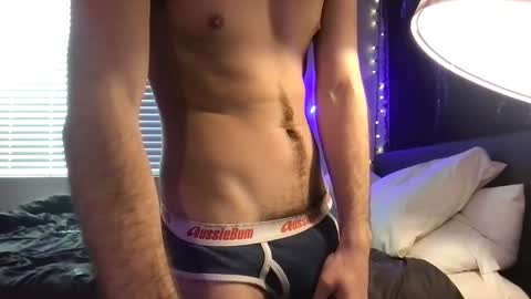 twink_boy98 online show from 02-02-25, 11:53