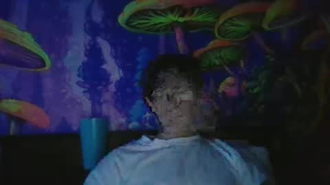 twinkboyboi69 online show from 01-15-26, 01:43