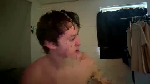 twinkboyboi69 online show from 04-14-26, 03:18