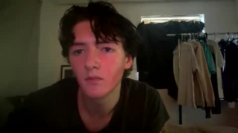 twinkboyboi69 online show from 04-21-26, 11:29